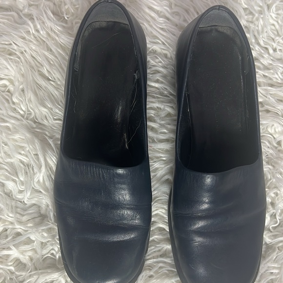 Bandolino Heels - Picture 2 of 6